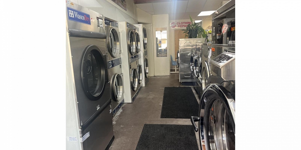 3223 EMERSON STREET Terrace Photo 9 3223 EMERSON STREET Terrace Photo 9